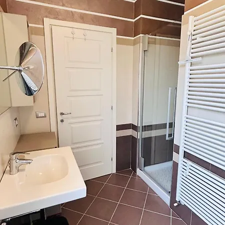 Hotel apartamentowy Lakeview Verdi 4*